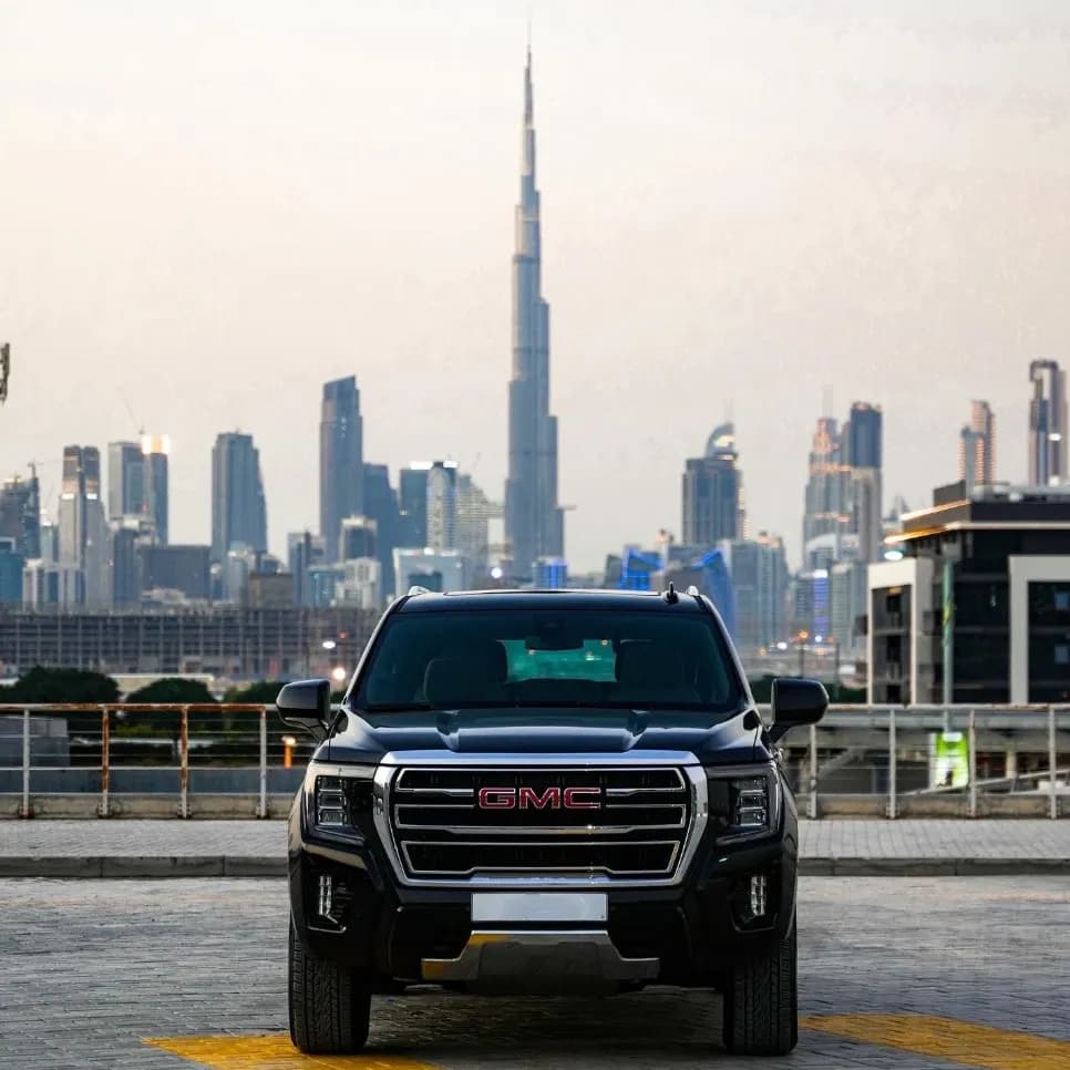 GMC GMC Yukon - 7 Seater Car rental car (2022) - image 1