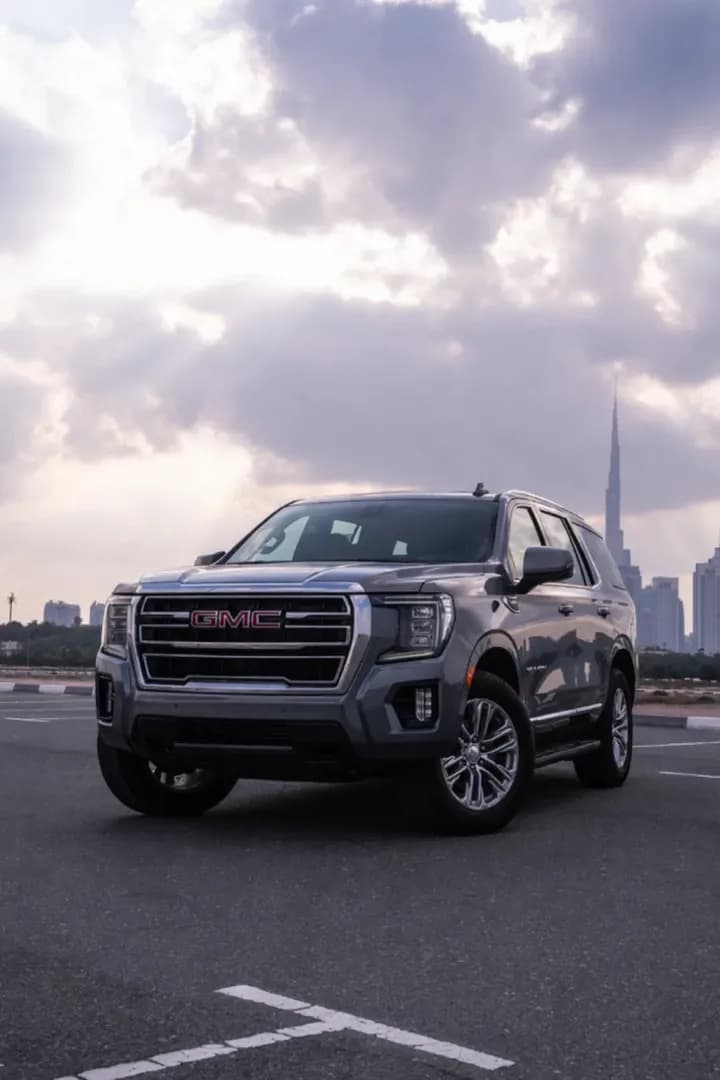 GMC GMC Yukon - 7 Seater Car rental car (2022) - image 1