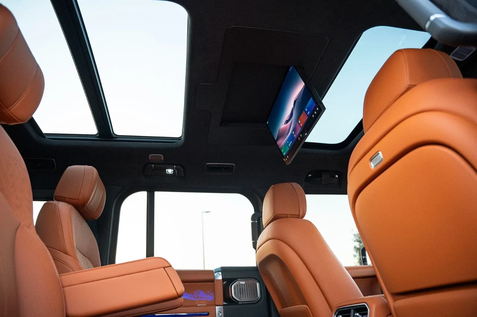 Jetour Jetour G700 Flagship 3 - Luxury rental car (2026) - image 4