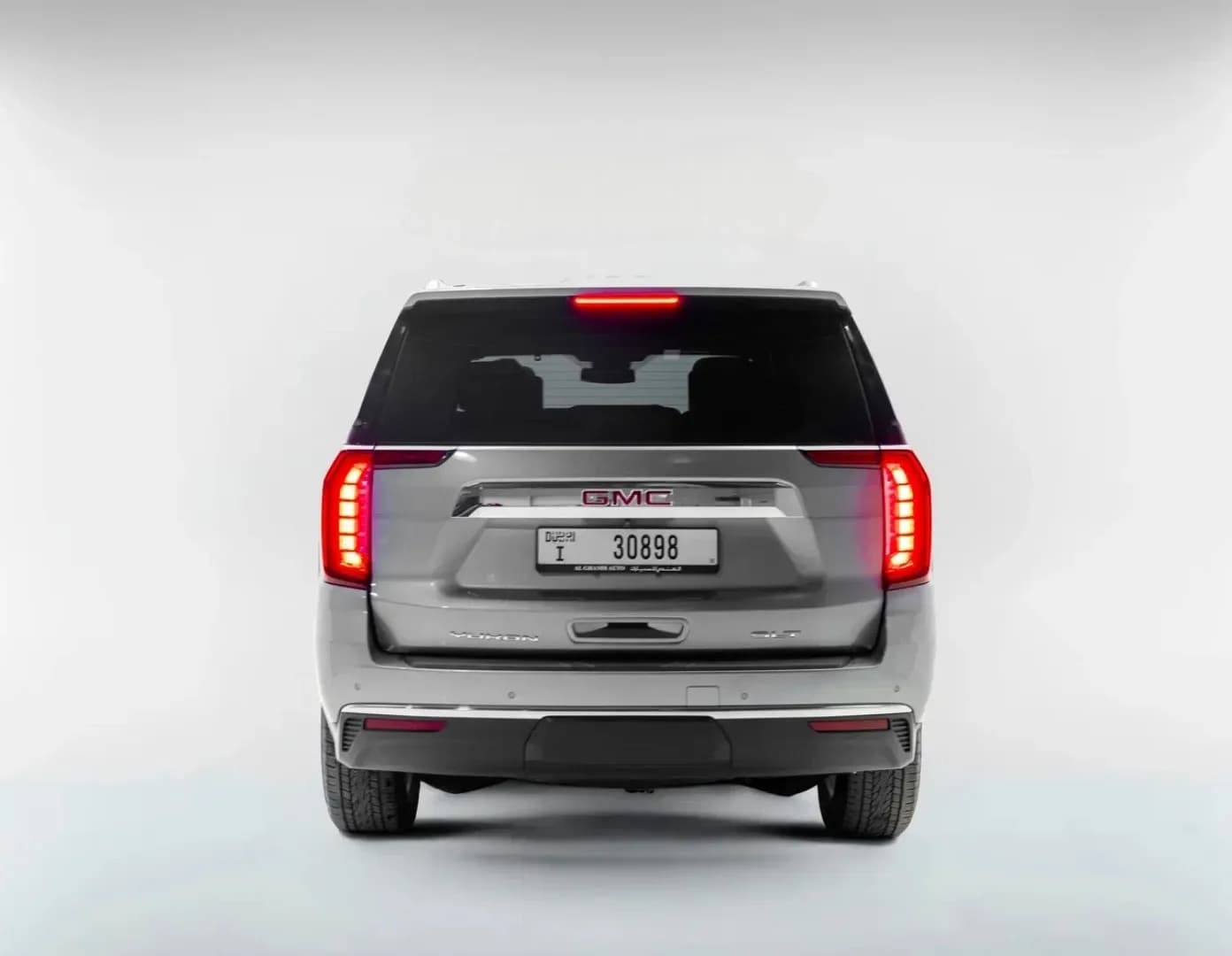 GMC GMC Yukon - Luxury rental car (2024) - image 4