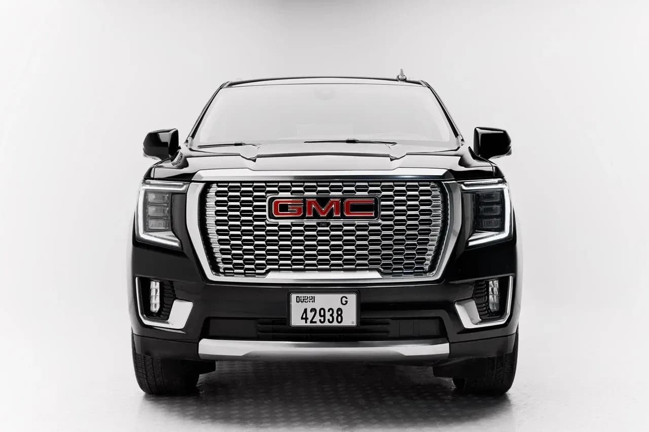 GMC GMC Yukon Denali - Luxury rental car (2024) - image 3