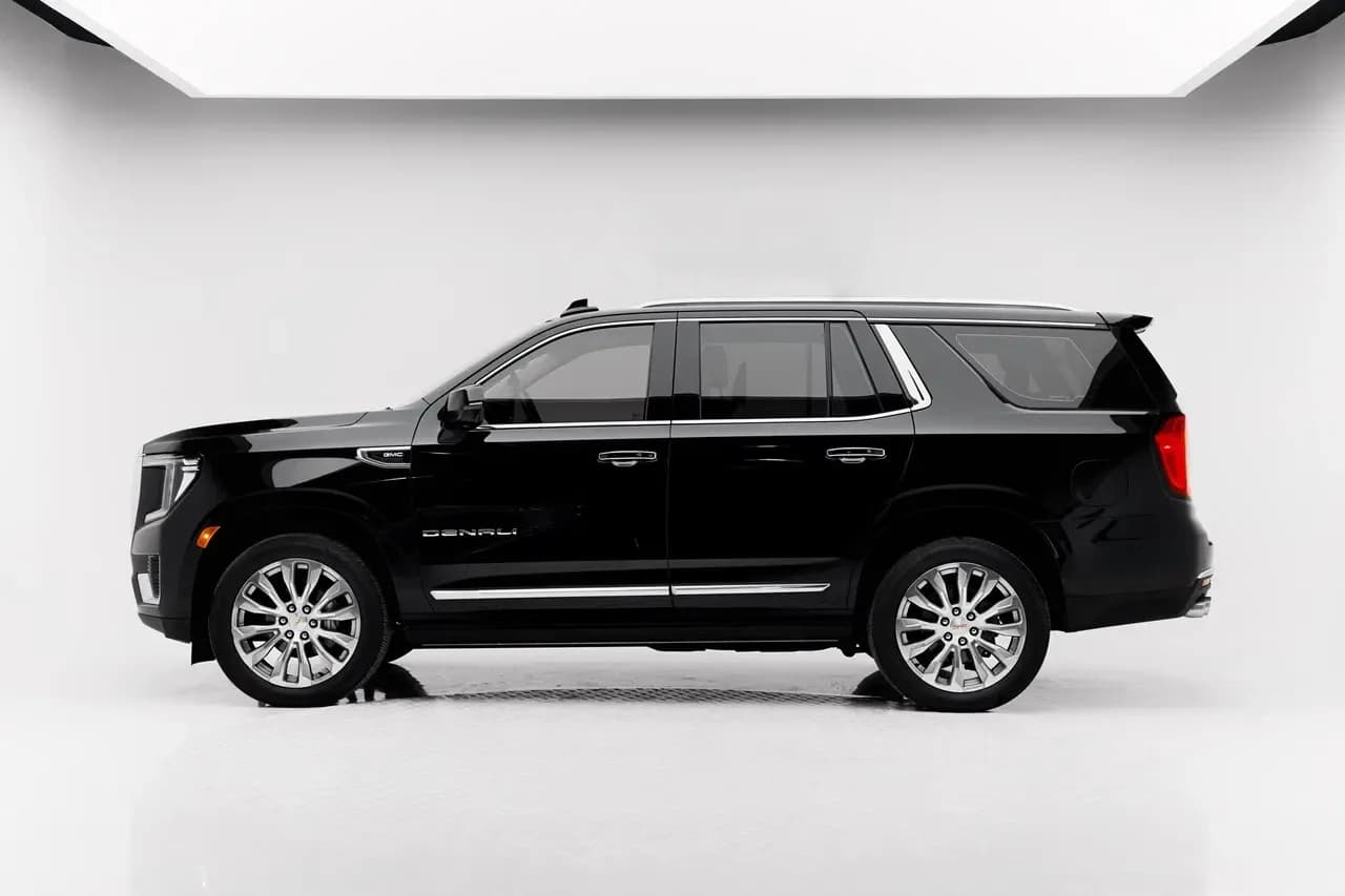 GMC GMC Yukon - Luxury rental car (2024) - image 2