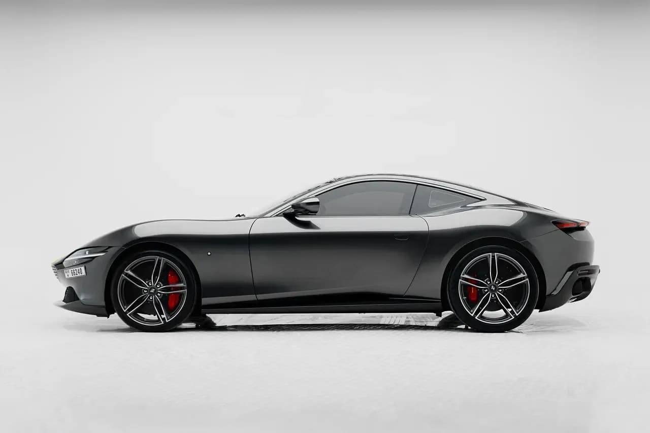 Ferrari Ferrari Roma - Sports rental car (2022) - image 1