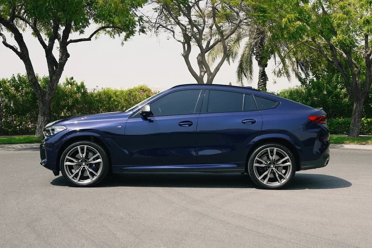BMW BMW X6m - Sports rental car (2022) - image 3
