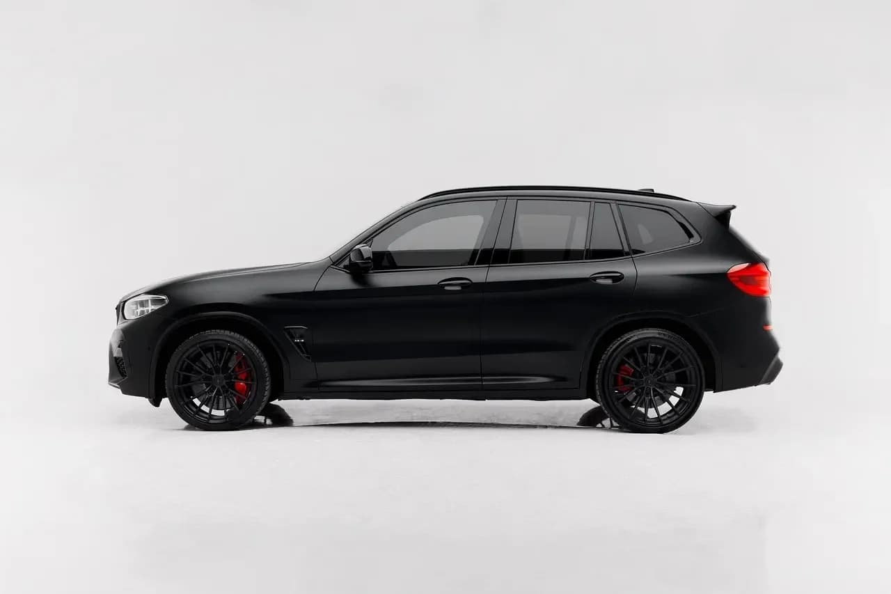BMW BMW 3 Series - Sports rental car (2022) - image 2