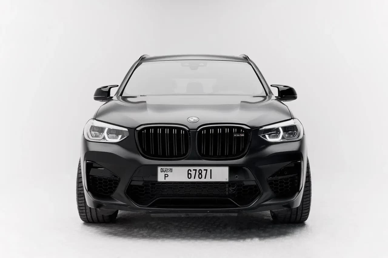 BMW BMW 3 Series - Sports rental car (2022) - image 3