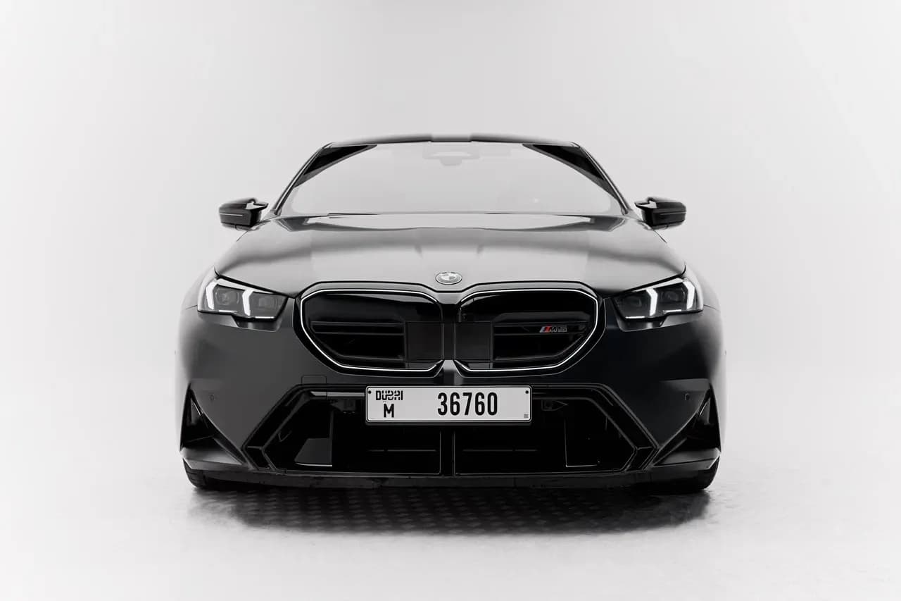 BMW BMW M5 - Luxury rental car (2025) - image 3