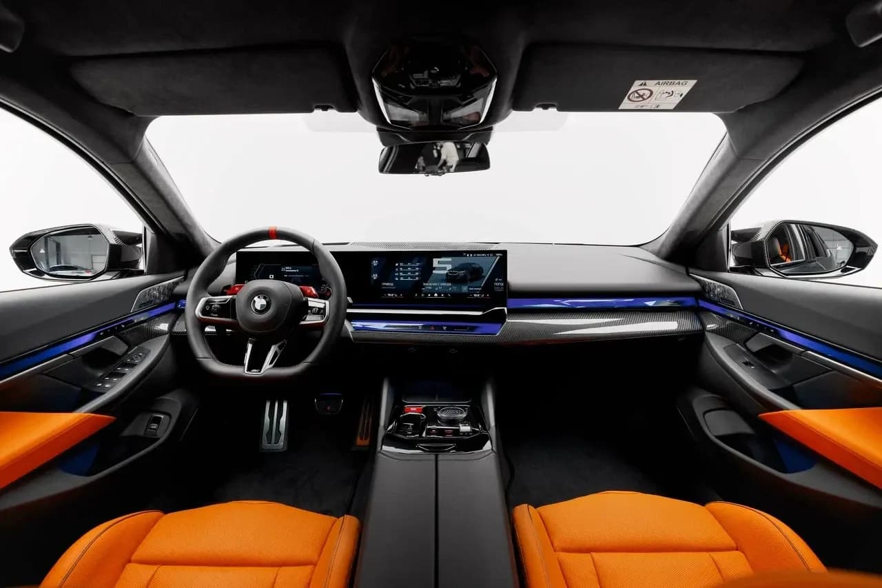 BMW BMW M5 - Luxury rental car (2025) - image 5