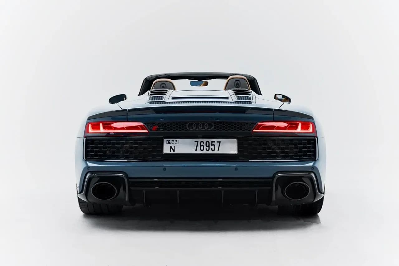 Audi Audi R8 - Sports rental car (2023) - image 3
