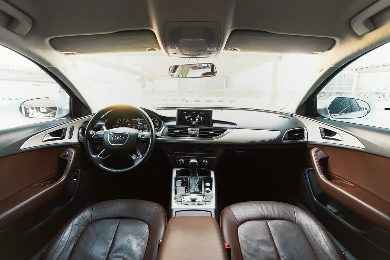 Audi Audi A6 - Luxury rental car (2024) - image 5