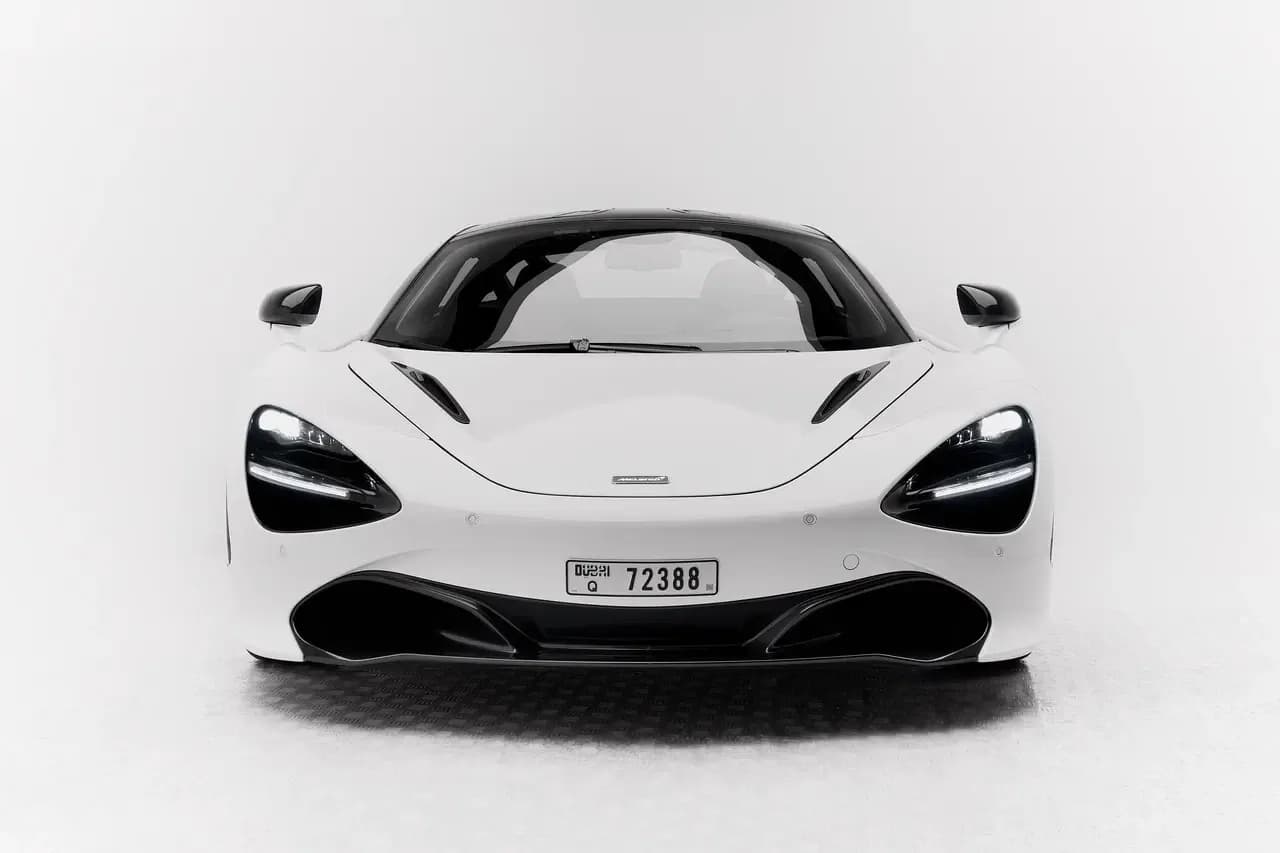 McLaren Mclaren 720s Spider - Sports rental car (2023) - image 4