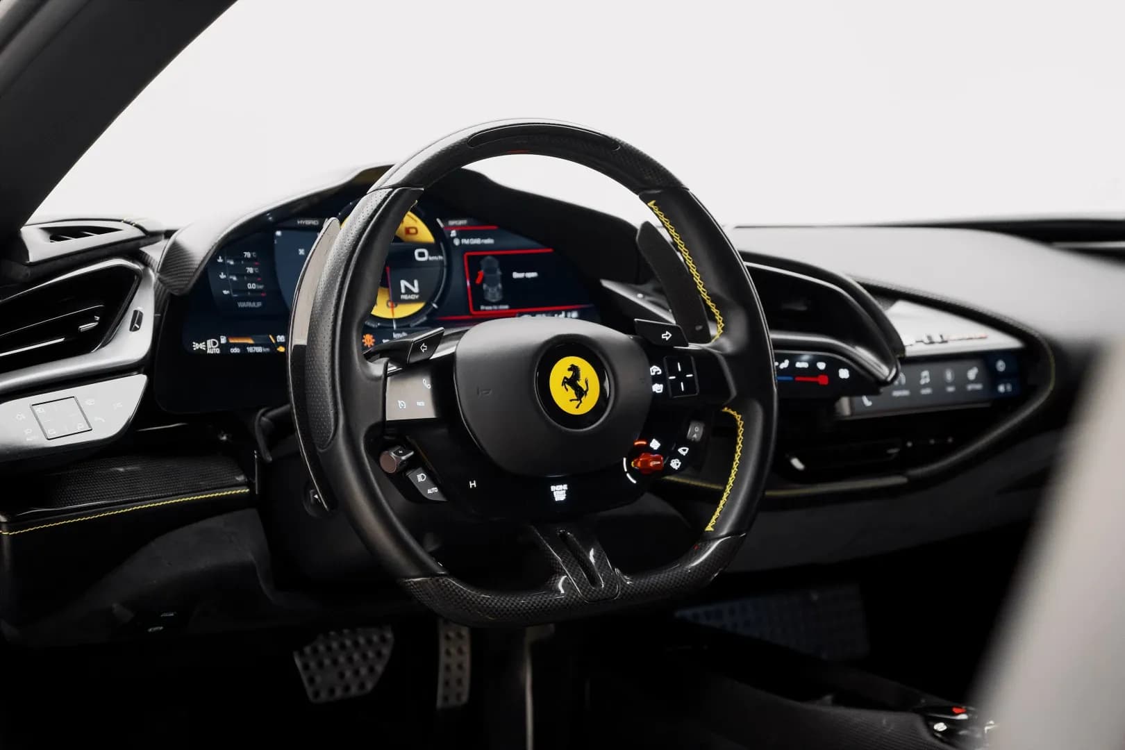 Ferrari Ferrari Sf90 - Sports rental car (2024) - image 5