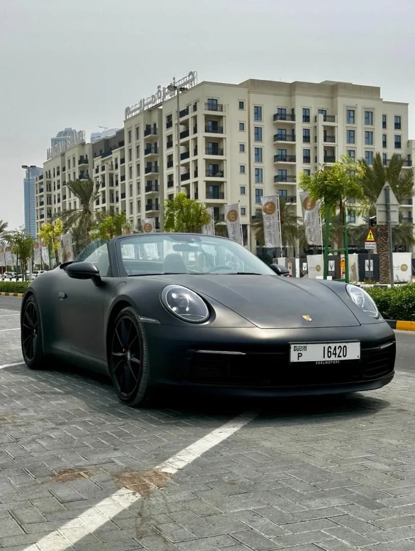 Porsche Porsche 911 Carrera S Black - Sports rental car (2024) - image 2