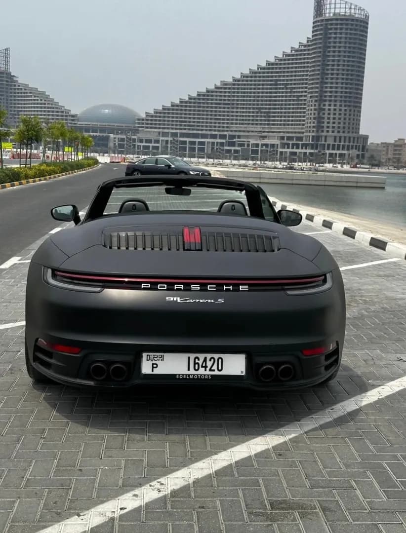 Porsche Porsche 911 Carrera S Black - Sports rental car (2024) - image 6