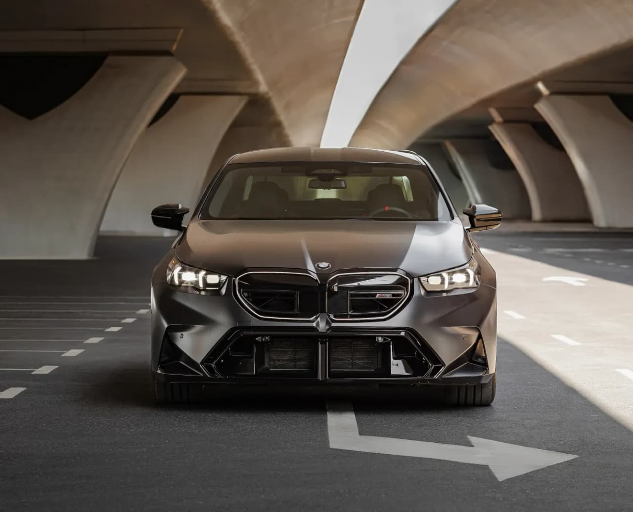 BMW BMW M5 - Luxury rental car (2024) - image 1