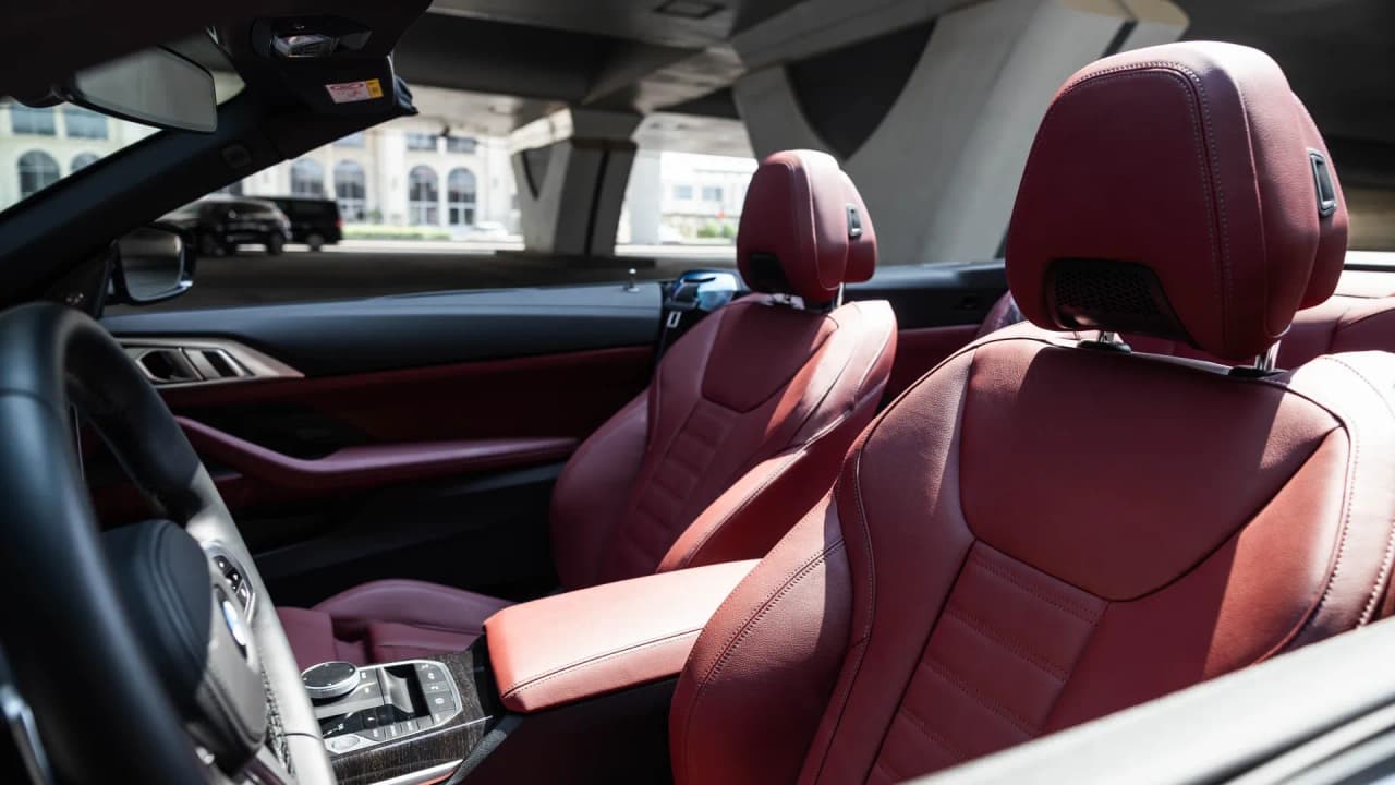 BMW BMW 430i Convertible - Luxury rental car (2025) - image 2