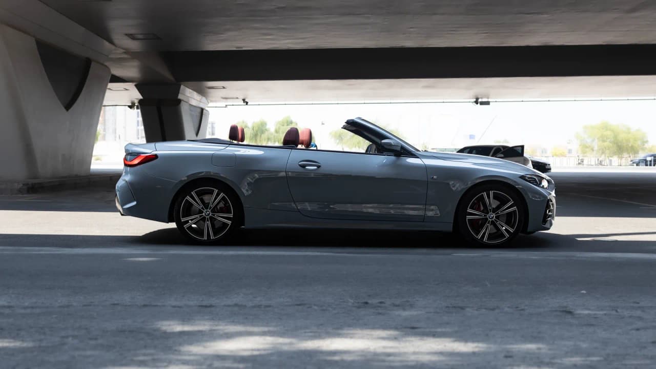 BMW BMW 430i Convertible - Luxury rental car (2025) - image 5
