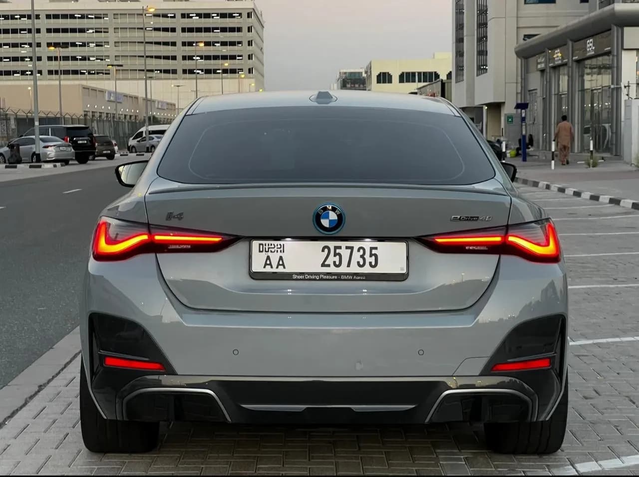 BMW BMW 440i - Luxury rental car (2023) - image 2