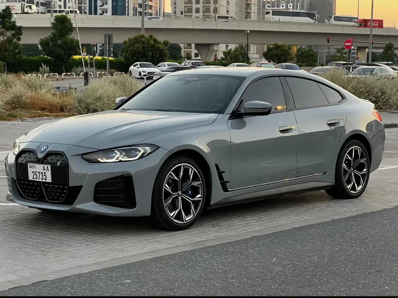 BMW BMW 440i - Luxury rental car (2023) - image 6
