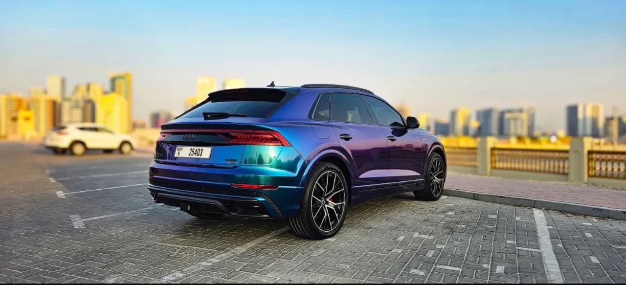 Audi Audi Q8 - Luxury rental car (2025) - image 6