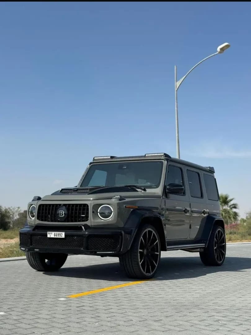 Brabus Brabus - Luxury rental car (2024) - image 3