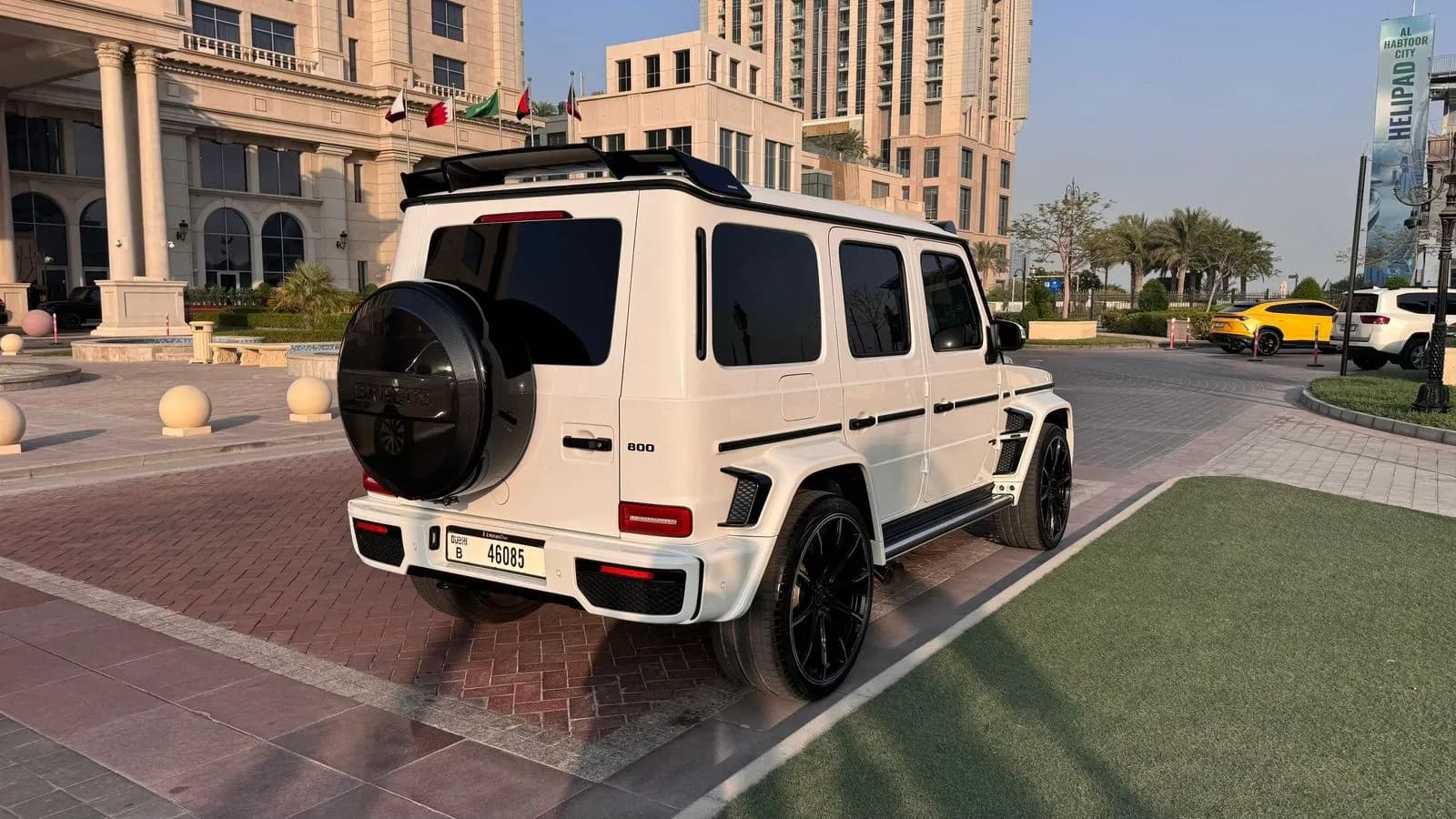 Brabus Brabus - Luxury rental car (2024) - image 3