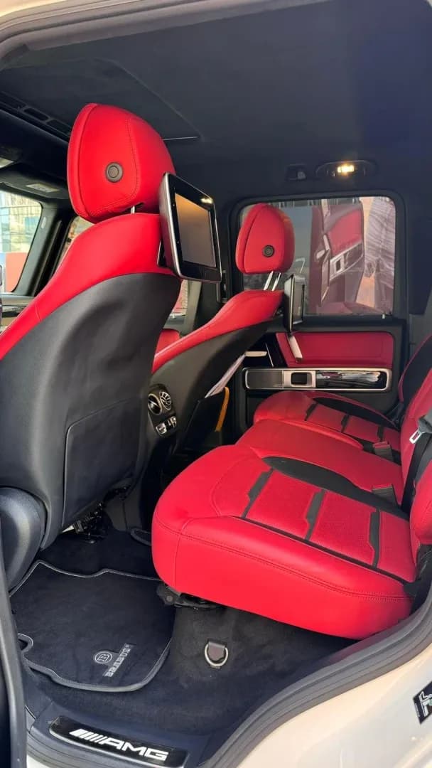Brabus Brabus - Luxury rental car (2024) - image 5