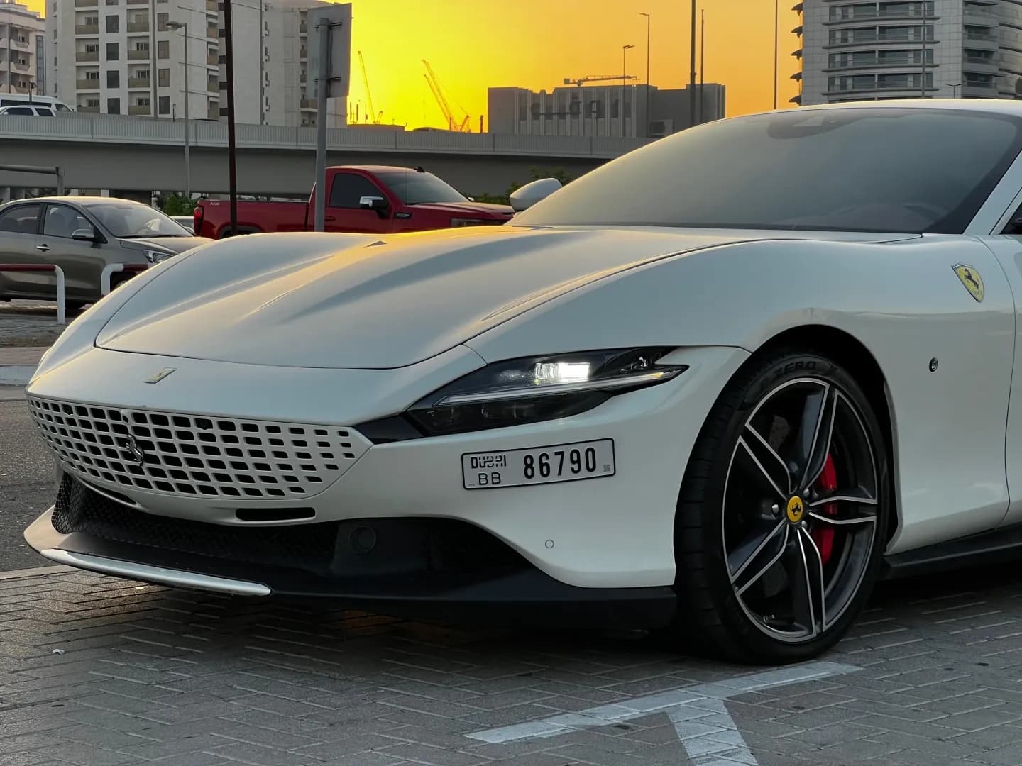 Ferrari Ferrari Roma - Sports rental car (2023) - image 5