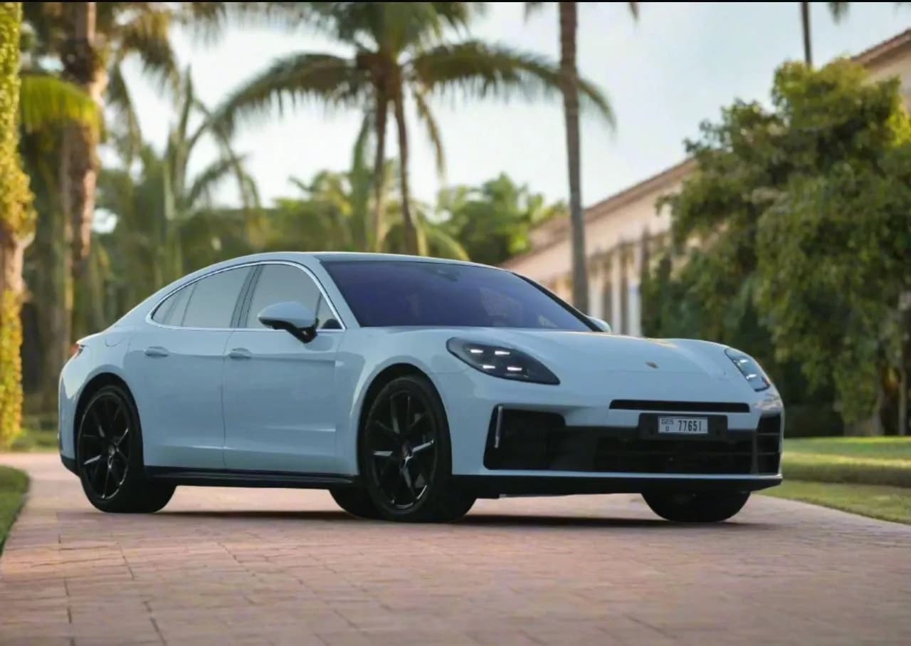 Porsche Porsche Panamera - Luxury rental car (2023) - image 5