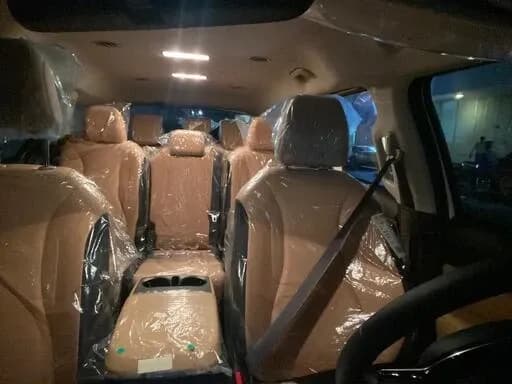 Kia Kia Carnival - 7 Seater Car rental car (2025) - image 5