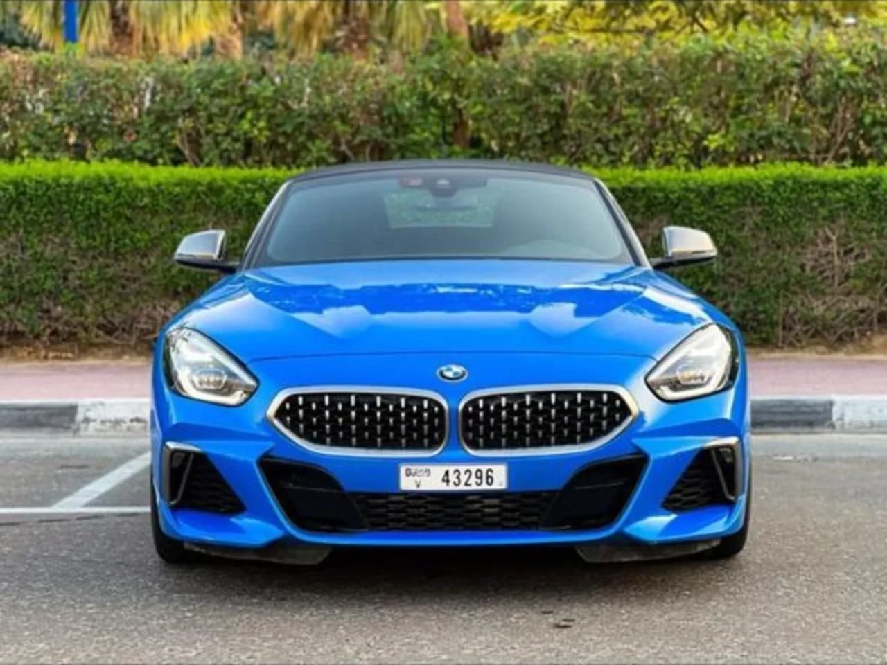 BMW BMW Z4 - Sports rental car (2023) - image 1