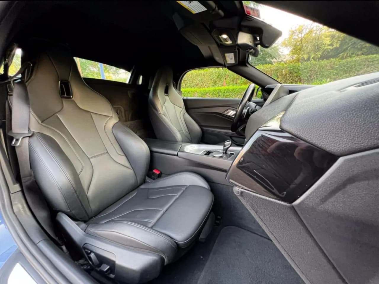 BMW BMW Z4 - Sports rental car (2023) - image 6