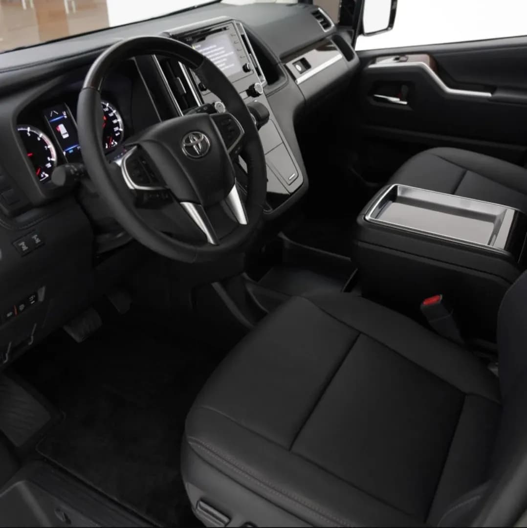 Toyota Toyota - 7 Seater Car rental car (2023) - image 3
