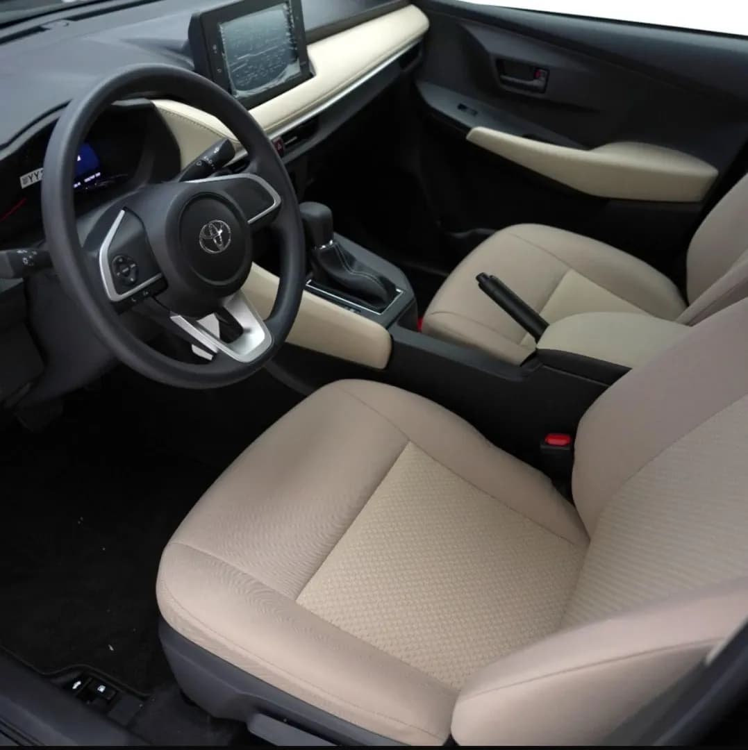 Toyota Toyota Yaris - Economy Cars rental car (2024) - image 10