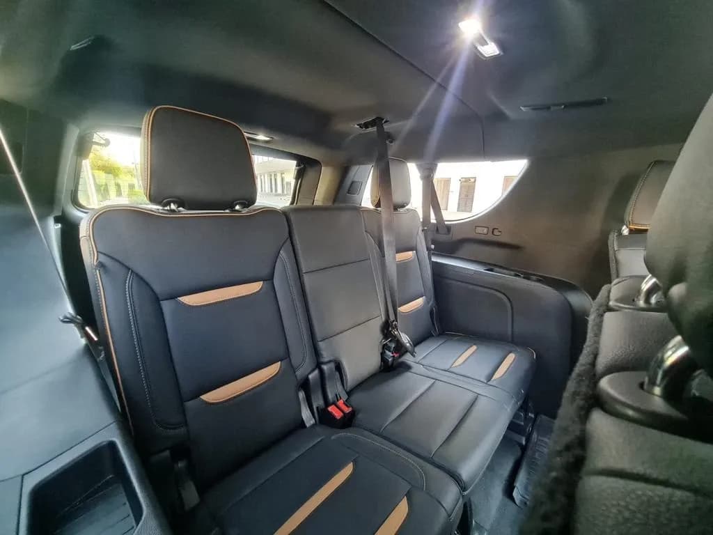 GMC GMC Yukon Denali - 7 Seater Car rental car (2025) - image 4