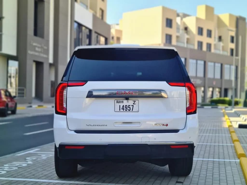 GMC GMC Yukon Denali - 7 Seater Car rental car (2025) - image 15