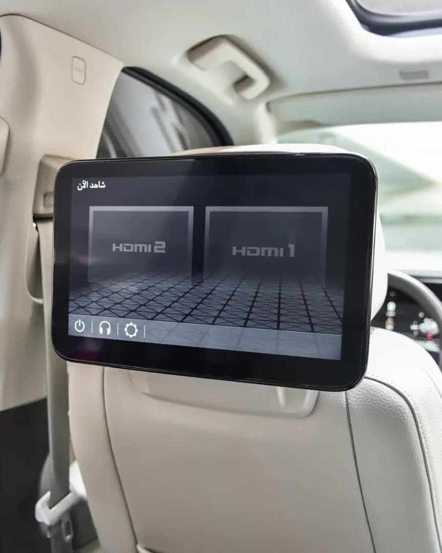 GMC GMC Yukon Denali - 7 Seater Car rental car (2023) - image 12