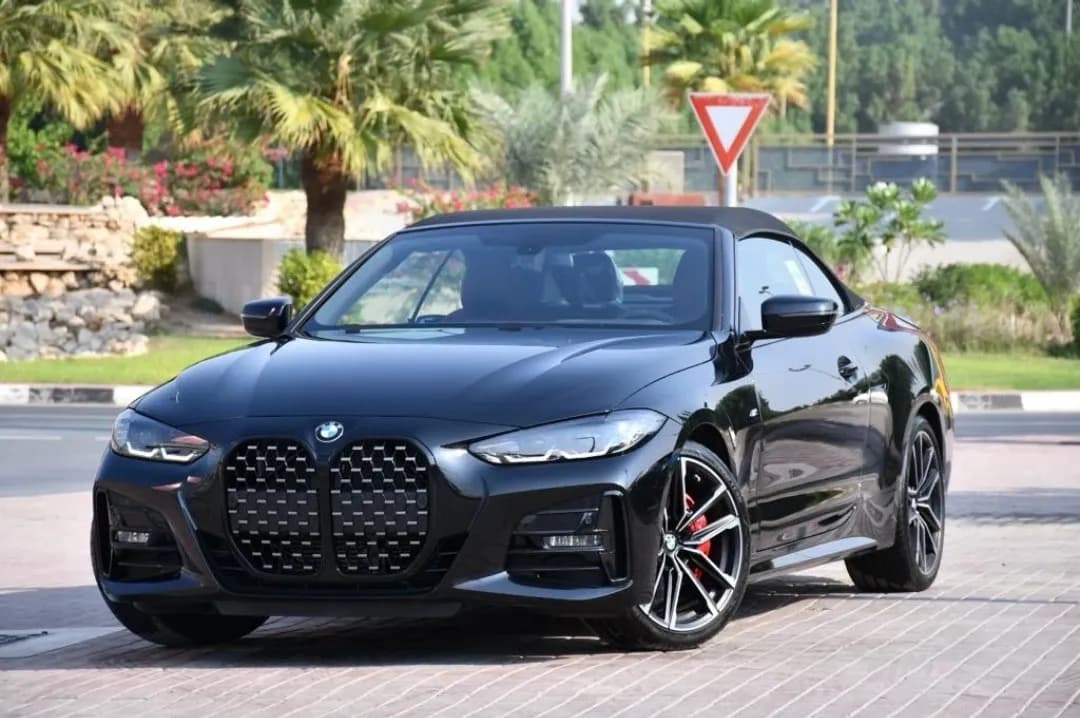 BMW BMW 420i Convertible - Luxury rental car (2024) - image 3