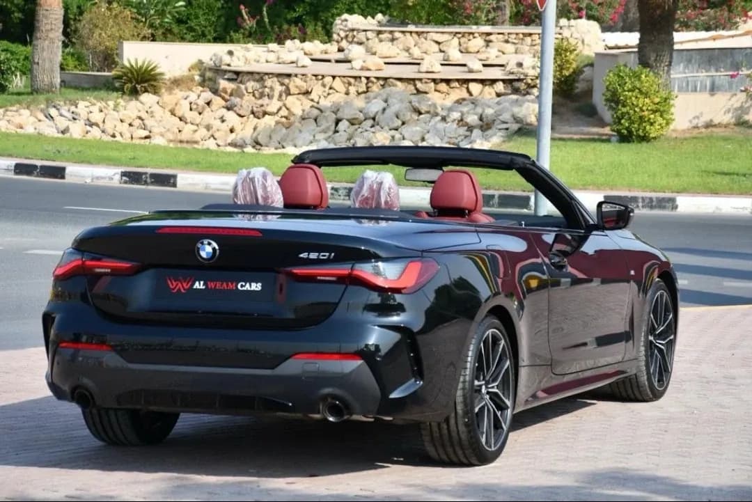 BMW BMW 420i Convertible - Luxury rental car (2024) - image 5