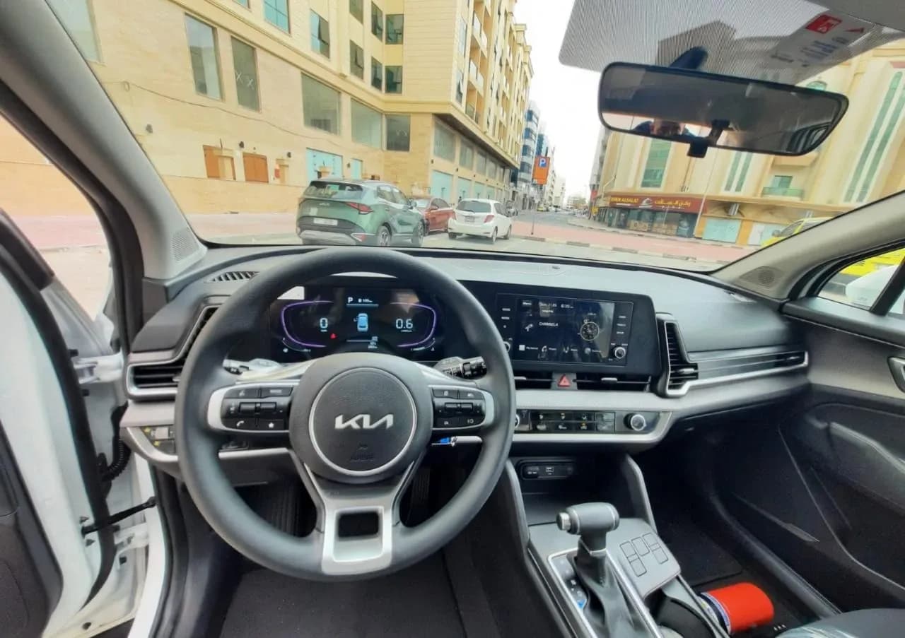 Kia Kia Sportage - Economy Cars rental car (2025) - image 9