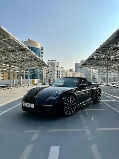 Porsche Porsche 718 Boxster - Sports rental car (2023) - image 6
